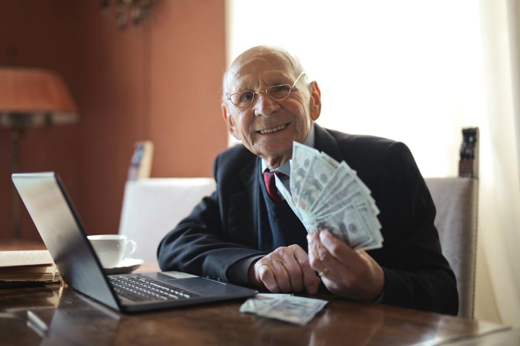 Rakuten: 7 Reasons Why It's Beneficial for Everyone pexels-photo-3823487-3823487.jpg