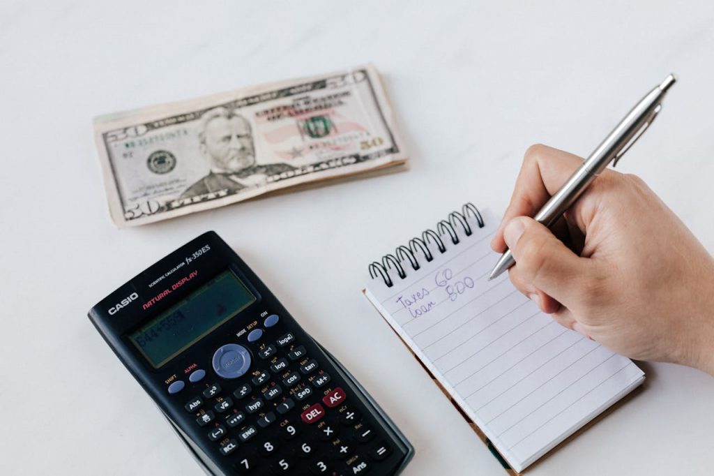 Budget - 5 Money Hacks of 2024