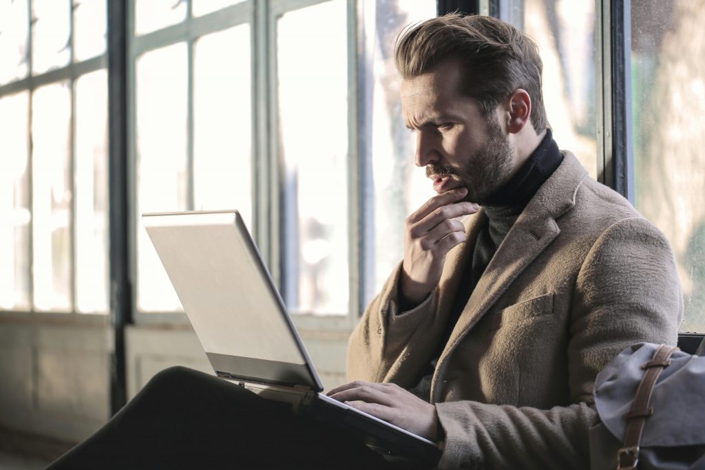 Is it Better to Buy Airline Tickets in the Morning or Evening?